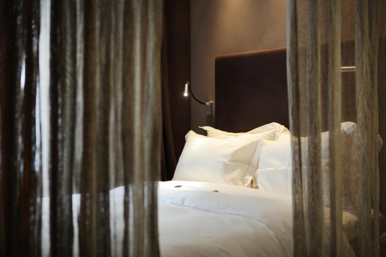 Hidden Hotel Париж Экстерьер фото